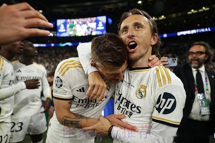 罗马诺:莫德里奇和皇马完成续约 已经签署合同